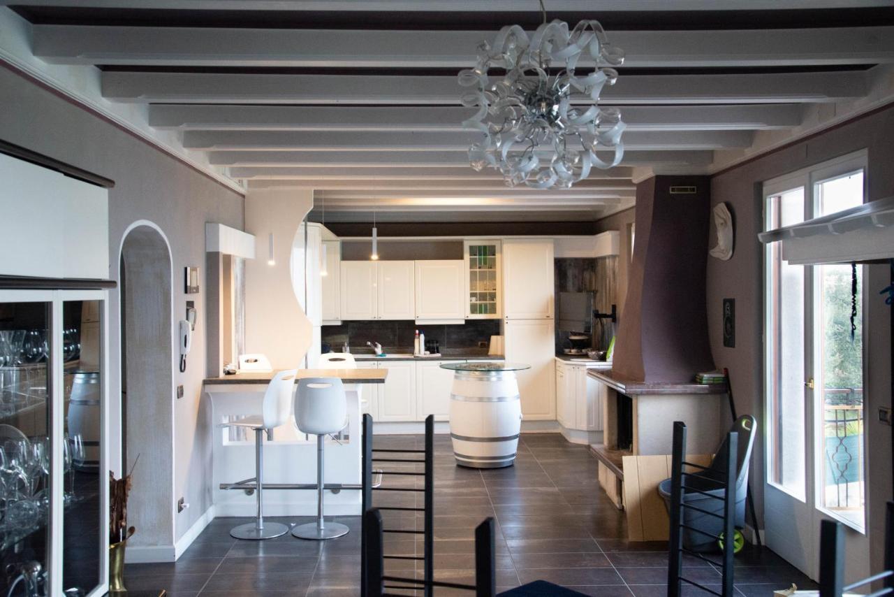 Guesthouse "Villa Tamas" Limone sul Garda Bagian luar foto